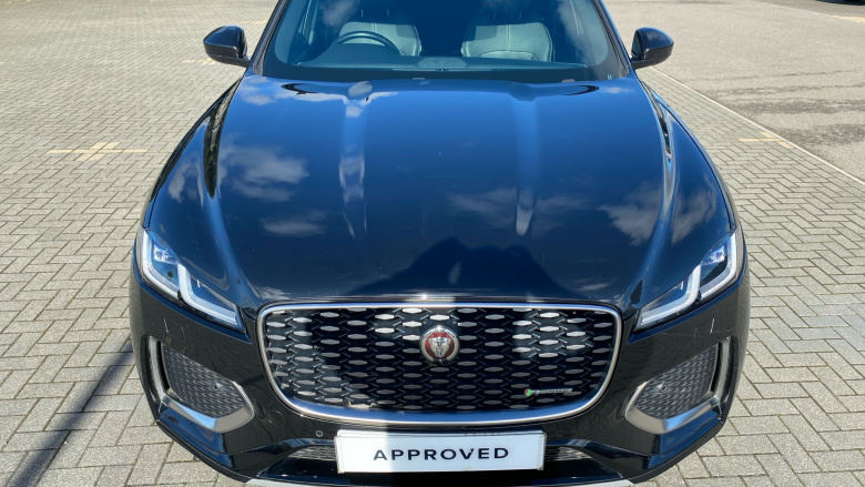 Jaguar F-Pace 2.0 D200 R-Dynamic SE 5dr Auto AWD Diesel Estate